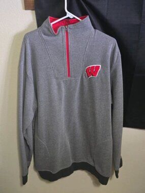 Wisconsin Badgers Box Seat Clothing Co Gray  zip Sweatshirt Mens Size XXL